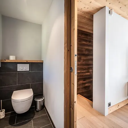 Aman Argentiere - By Emerald Шамони