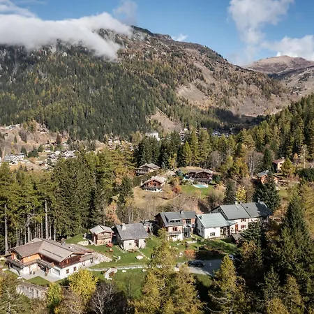 Aman Argentiere - By Emerald