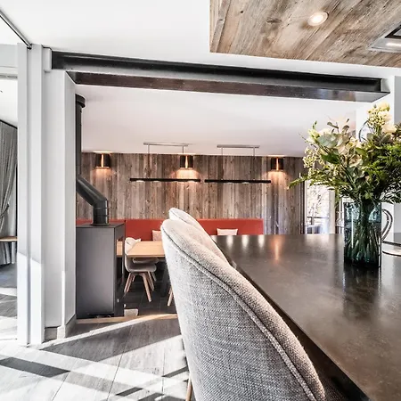 Aman Argentière - By Emerald Chalet Chamonix