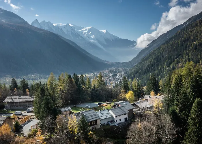 Alpstuga Aman Argentiere - By Emerald Chamonix