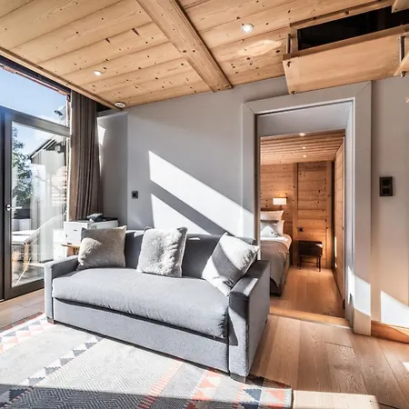 Aman Argentiere - By Emerald *