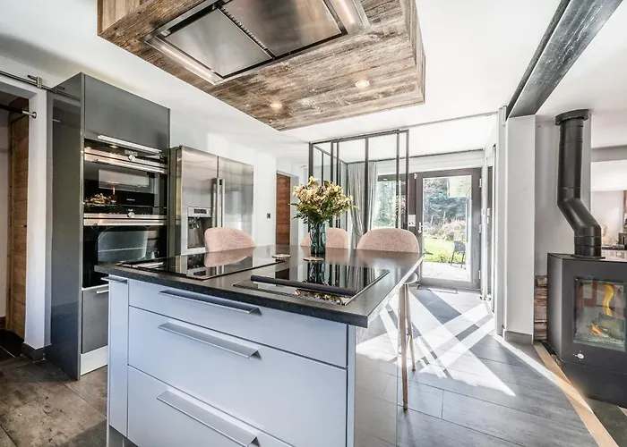 Aman Argentiere - By Emerald Chalet Chamonix